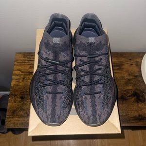 Yeezy Boost 380 size 10 men’s (ONYX)